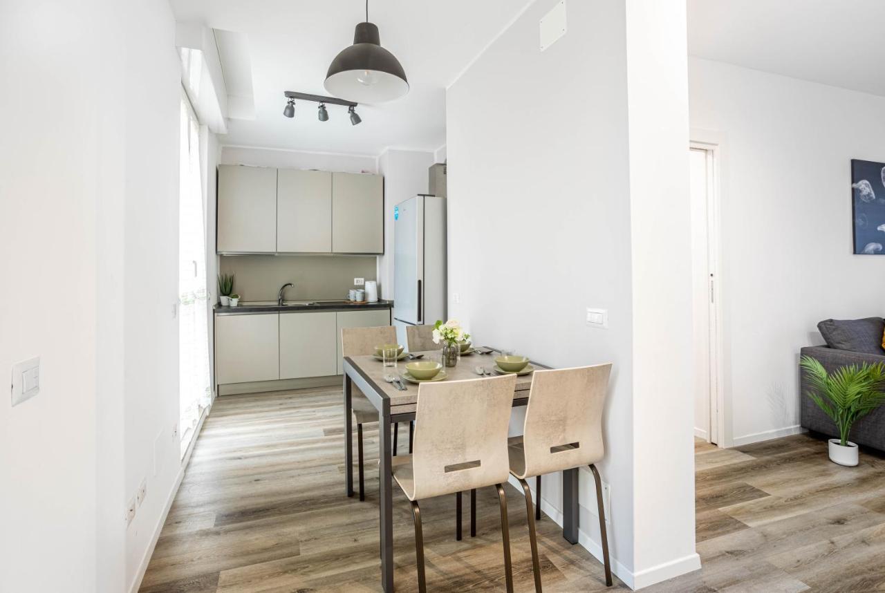 2 Bedrooms Apt With Terrace - Nolo Area Via Varanini Milan Exterior photo