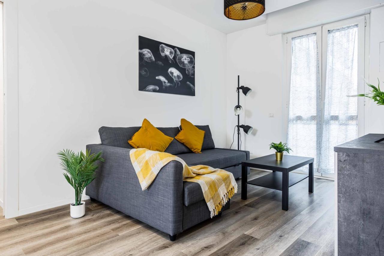 2 Bedrooms Apt With Terrace - Nolo Area Via Varanini Milan Exterior photo